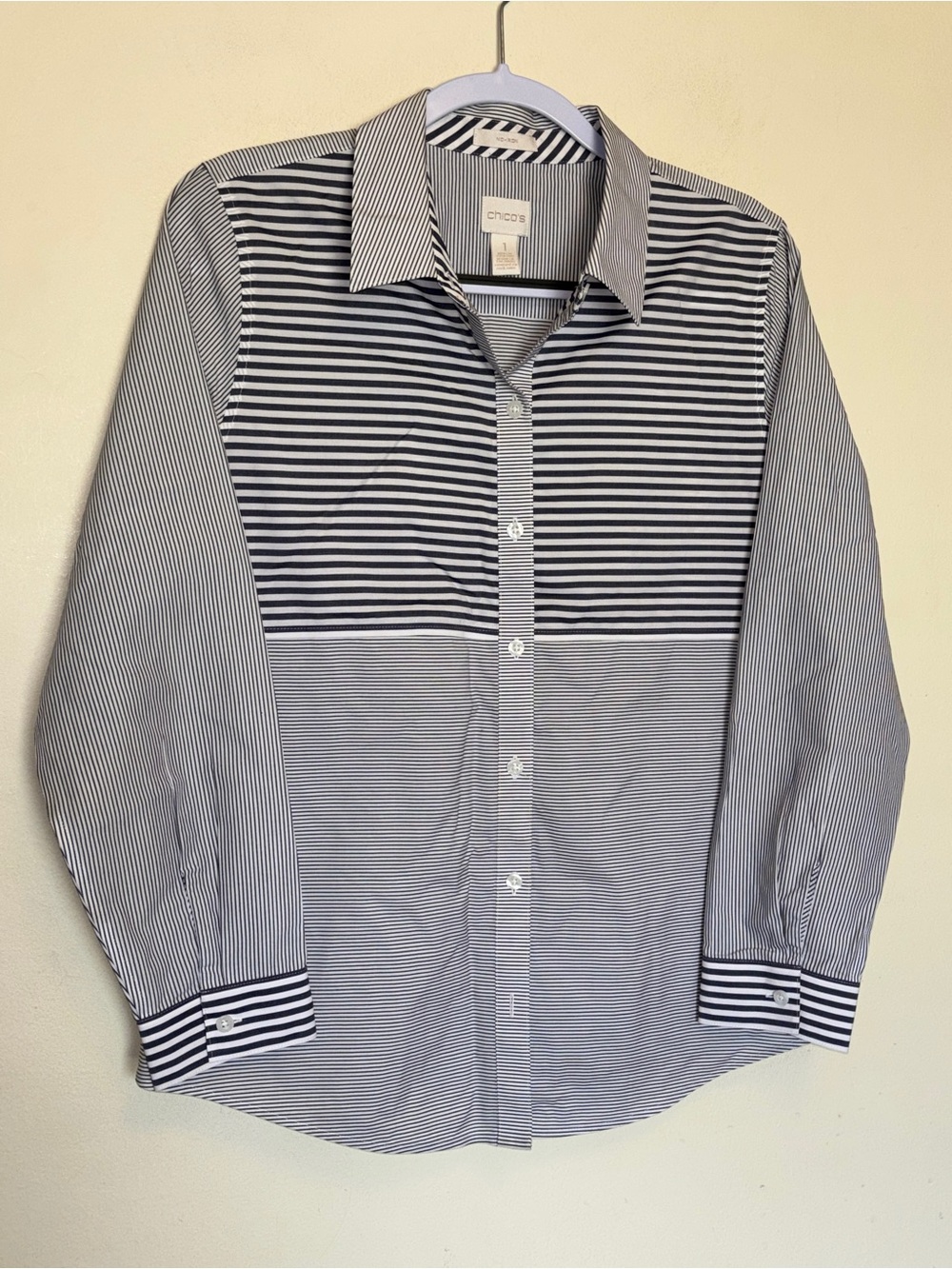 Chicos Mixed Stripe Button Up Shirt Sz 1/M No-Iron Preppy Casual 100% Cotton